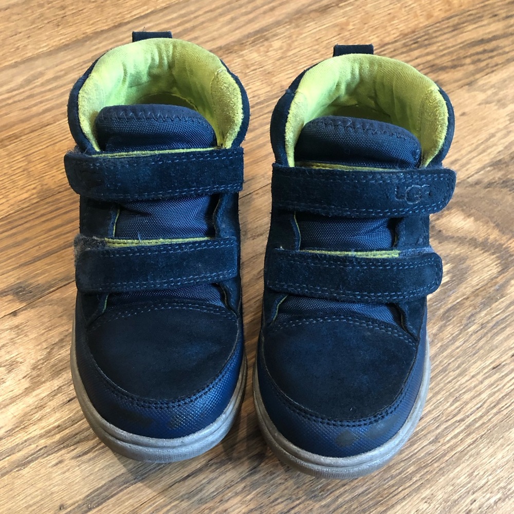 Ugg Rennon II Weather Toddler Sneakers, sz 9T
